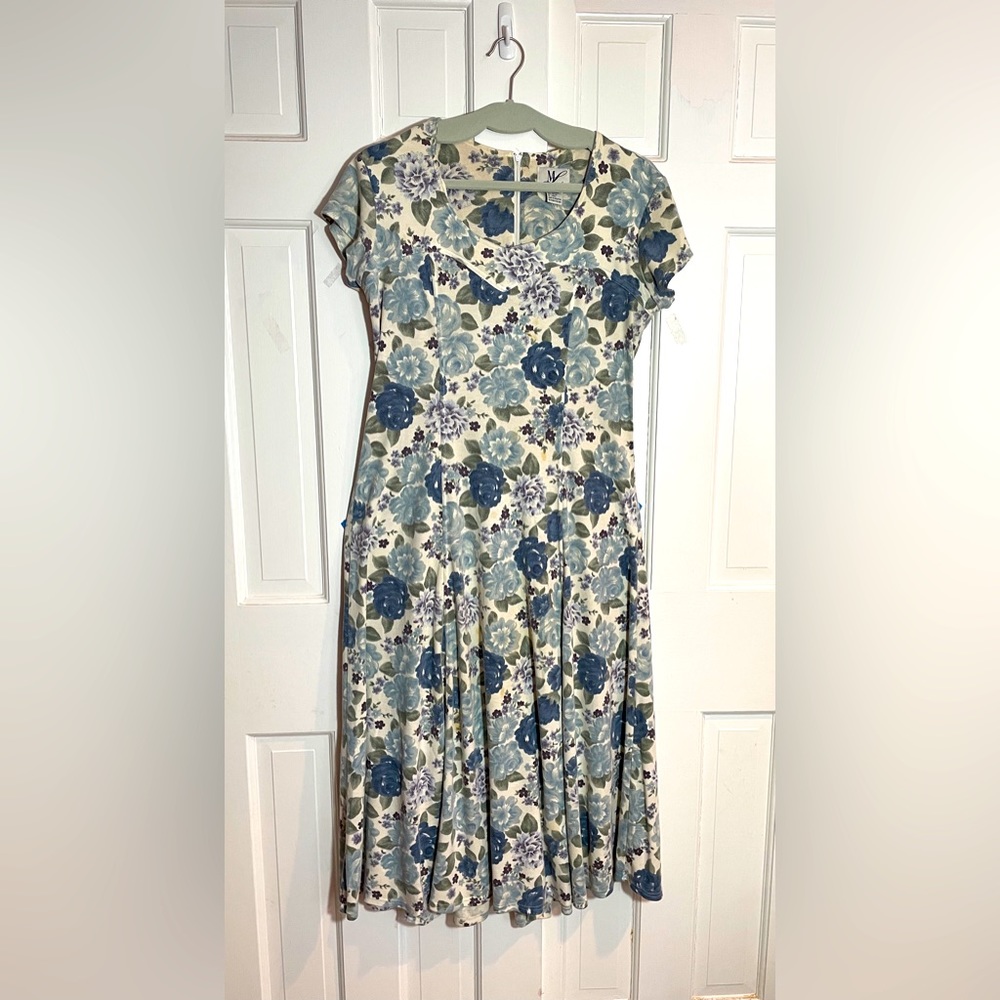 Maggie Lawrence Maxi Floral Cottage Dress Size Large VGUC